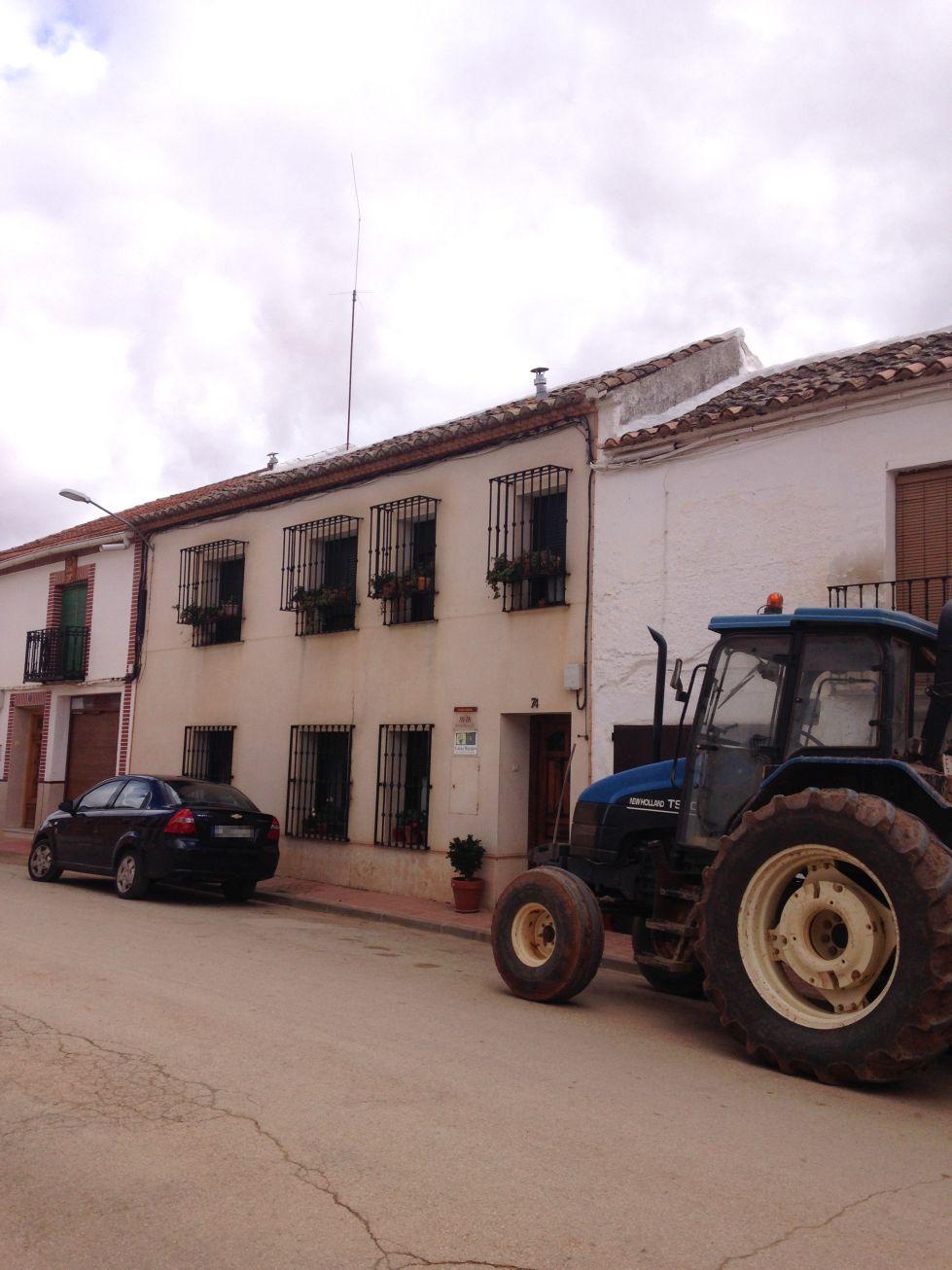 Fachada en Cozar