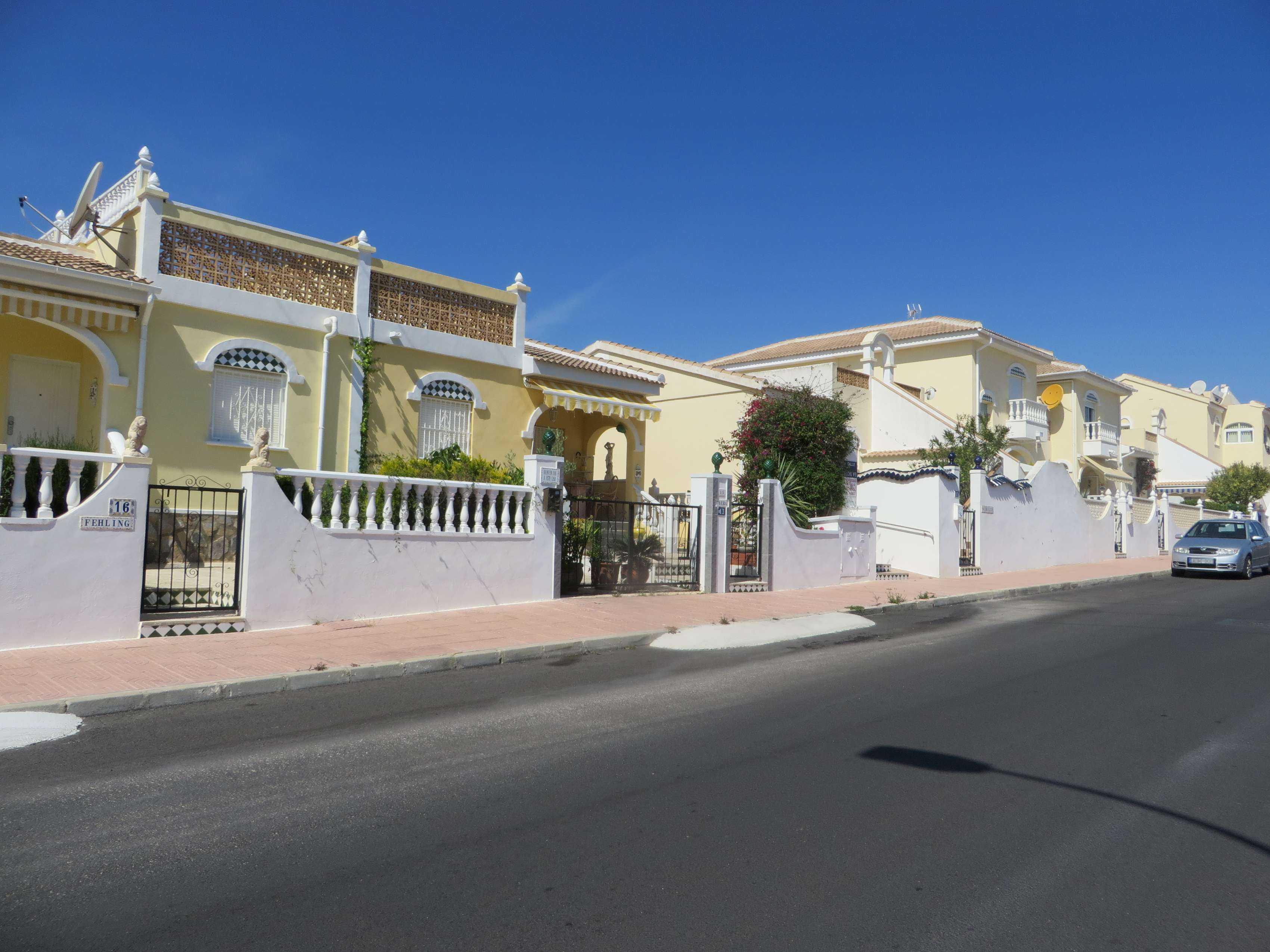 Fachada en Rojales