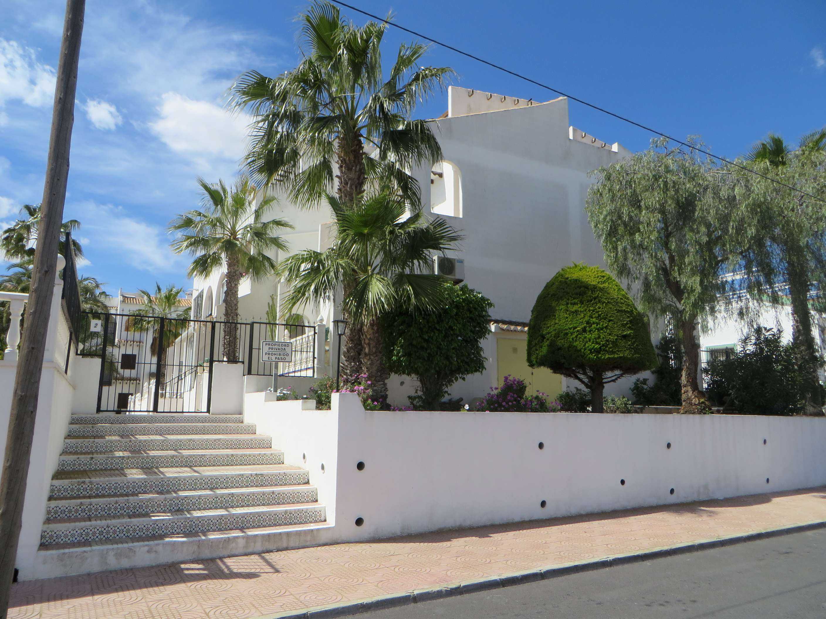 Fachada en Rojales