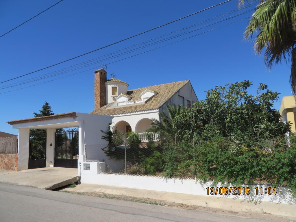 Fachada en Torrent