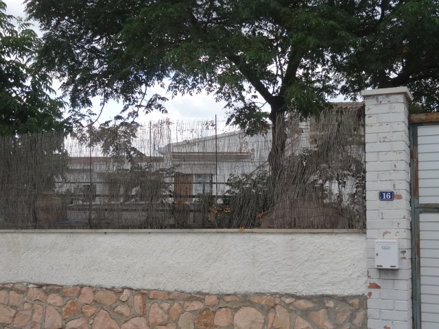 Fachada en Castillonroy