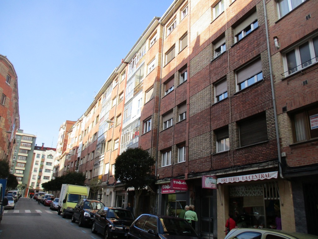 Imagen de la subasta en Gijón