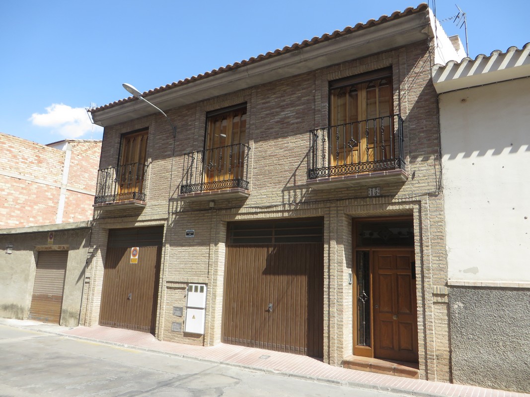 Fachada del lote 1 en Bullas