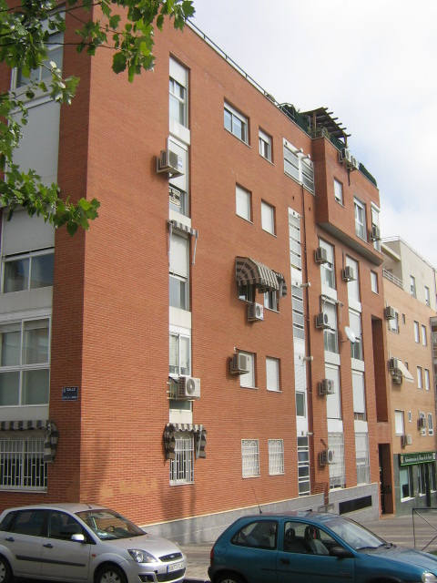 Fachada del lote 1 en Valdemoro