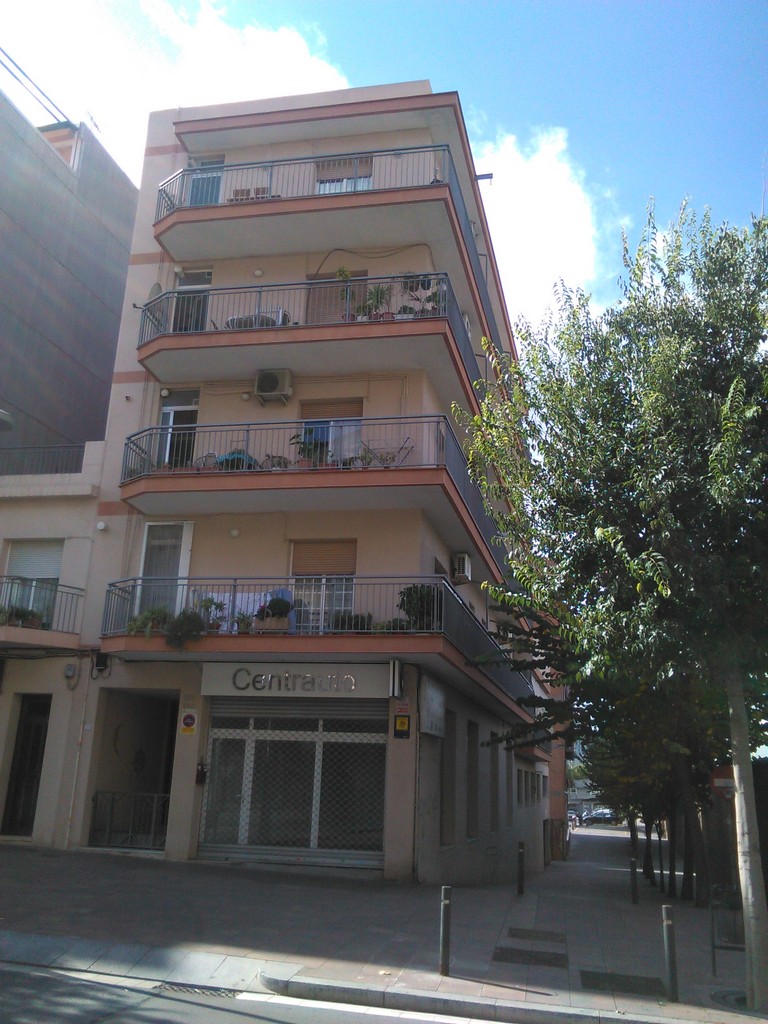 Imagen de la subasta en Sant Feliu De Llobregat