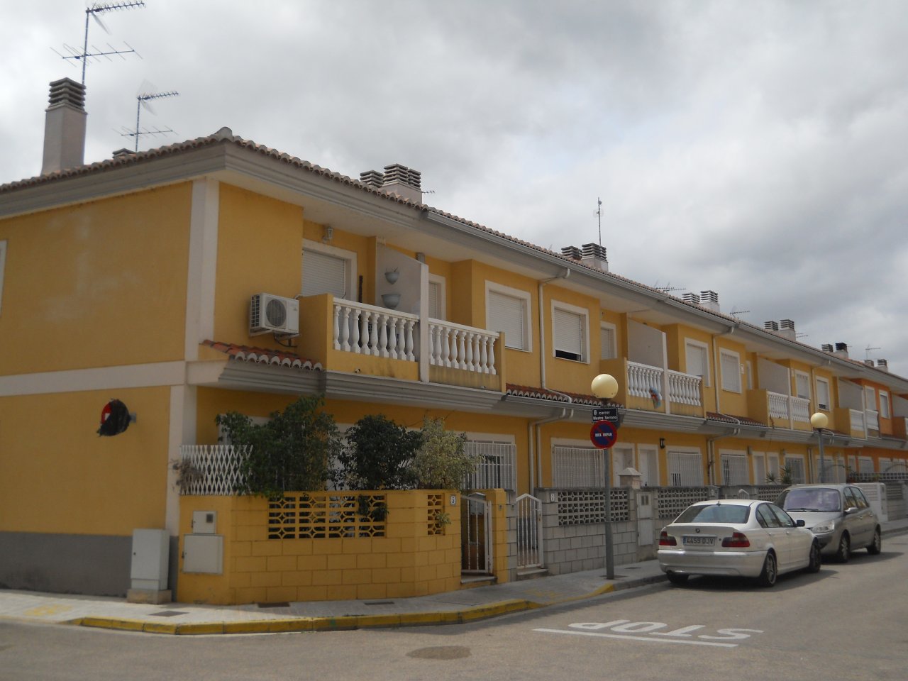 Fachada en Polinya del Xuquer