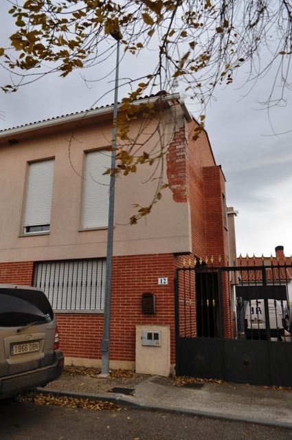 Fachada en Serrada
