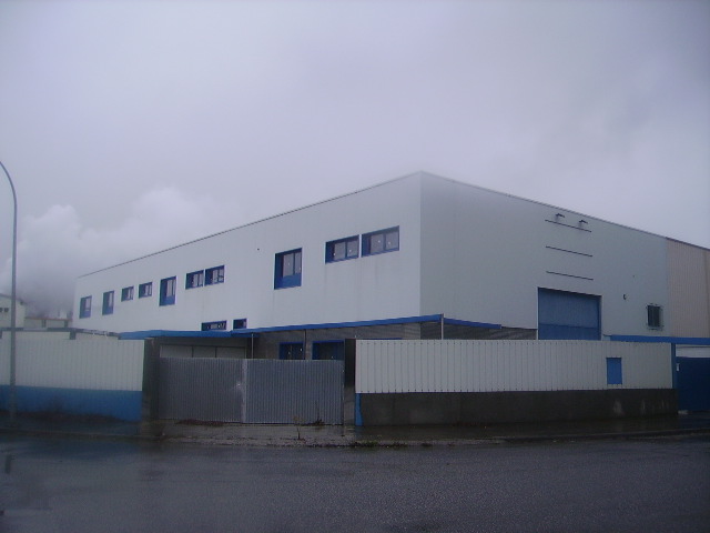 Fachada en Rabade