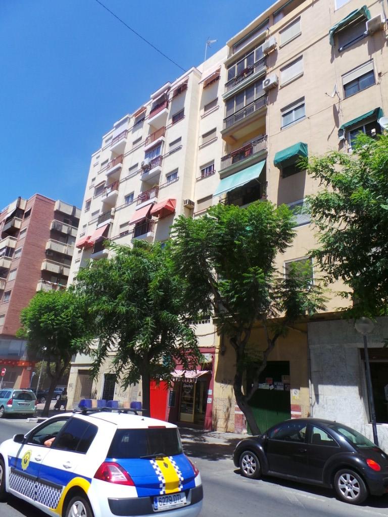 Fachada del lote 1 en Alicante