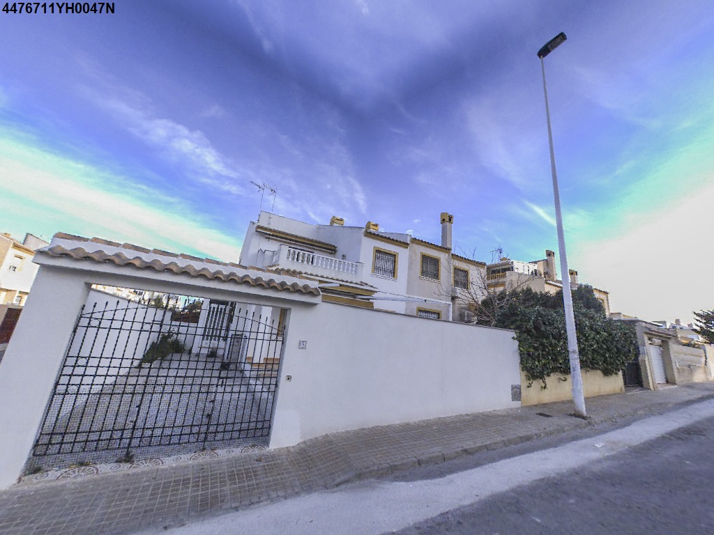 Fachada del lote 1 en Torrevieja / Rojales