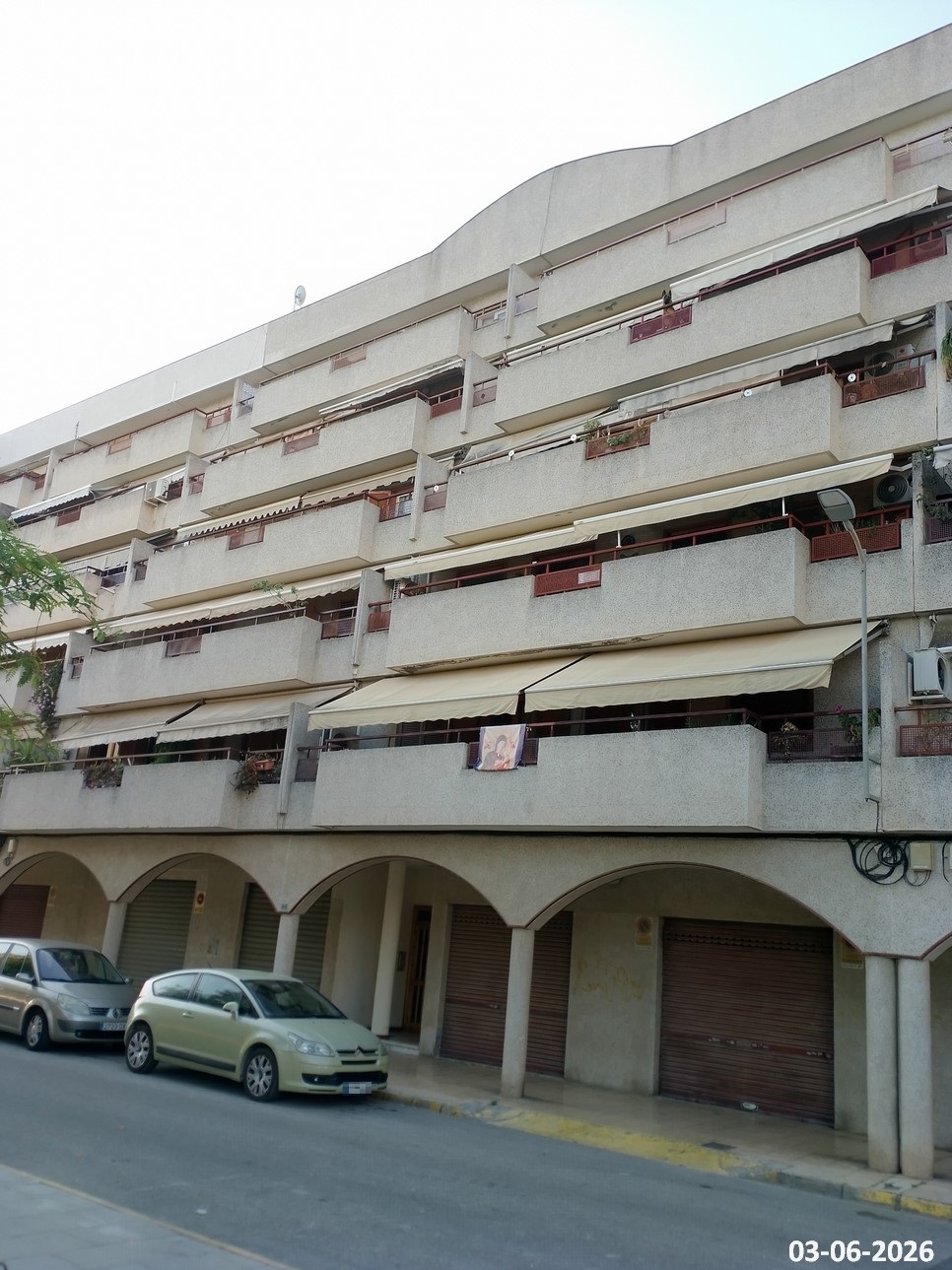 Fachada en Almoradí