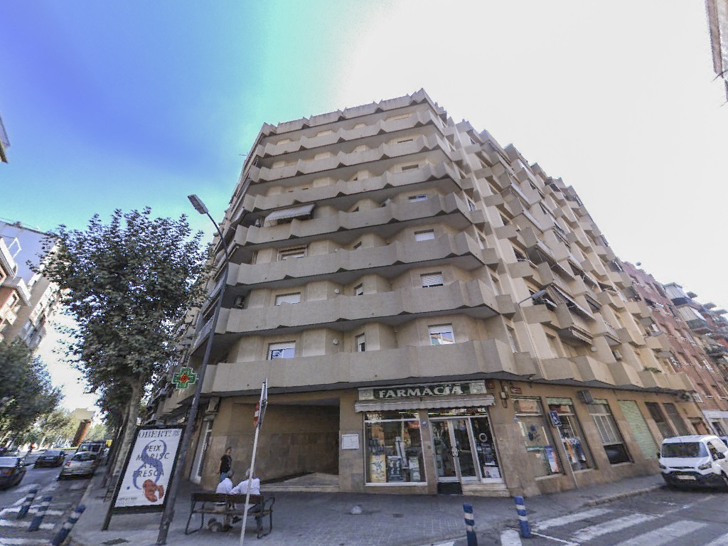 Fachada en Reus